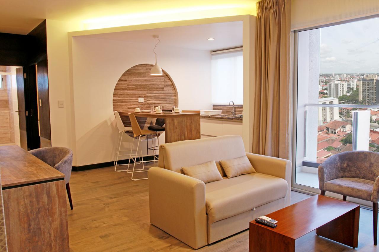 Urban Suites Apart Hotel Санта-Крус-де-ла-Сьєрра Екстер'єр фото