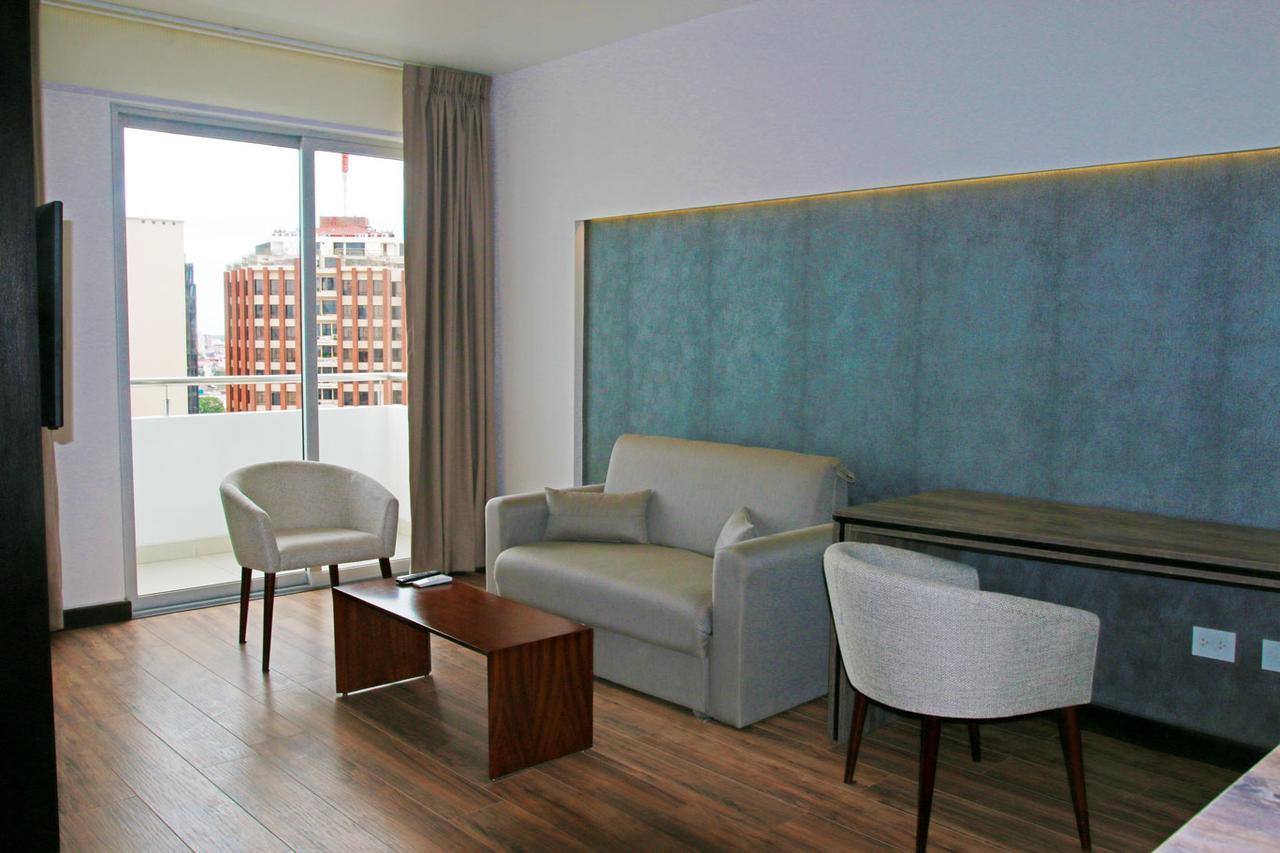 Urban Suites Apart Hotel Санта-Крус-де-ла-Сьєрра Екстер'єр фото